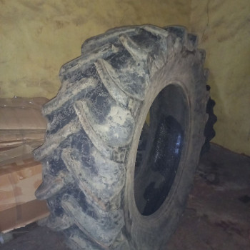 Шина 620/70R42 BKT AGRIMAX RT 765 160A8/160B TL