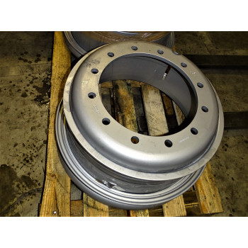 Колесо сталеве 8.5-24 12/371/425 27 ET190 SILVER JAMAK 3-P KALMAR/SMV/SVE 56083