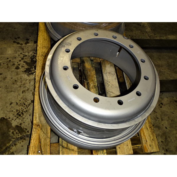 Колесо сталеве 8.5-24 12/371/425 27 ET190 SILVER JAMAK 3-P KALMAR/SMV/SVE 56083