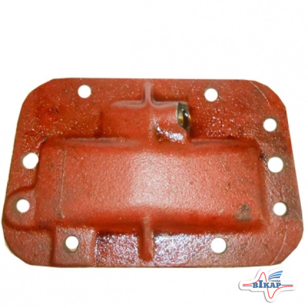 Крышка корпуса КПП левая (под щуп) МТЗ-80, 82, 892, 920, 950 (пр-во МТЗ)
