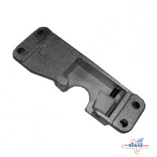 Фиксатор замка двери правый (нов.обр.) (пр-во КамАЗ)