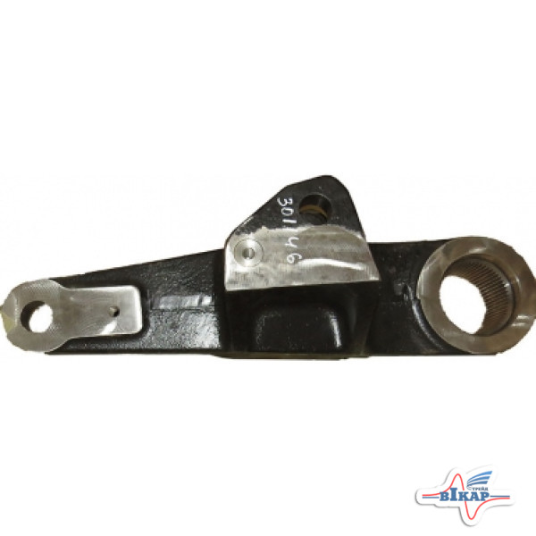 Рычаг правый навески, T8.410