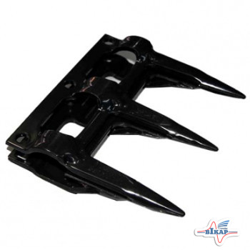 Палец крайний тройной жатки (AXE37175/16503.01/AH168908/410400036/635123), JD600R, Geringoff